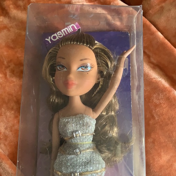 Bratz Yasmin Doll - Picture 1 of 3